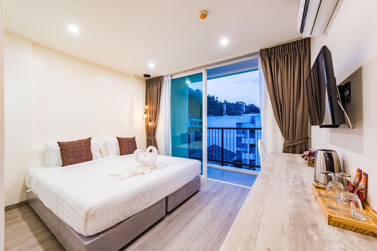 Lullabella Hotel Patong Экстерьер фото